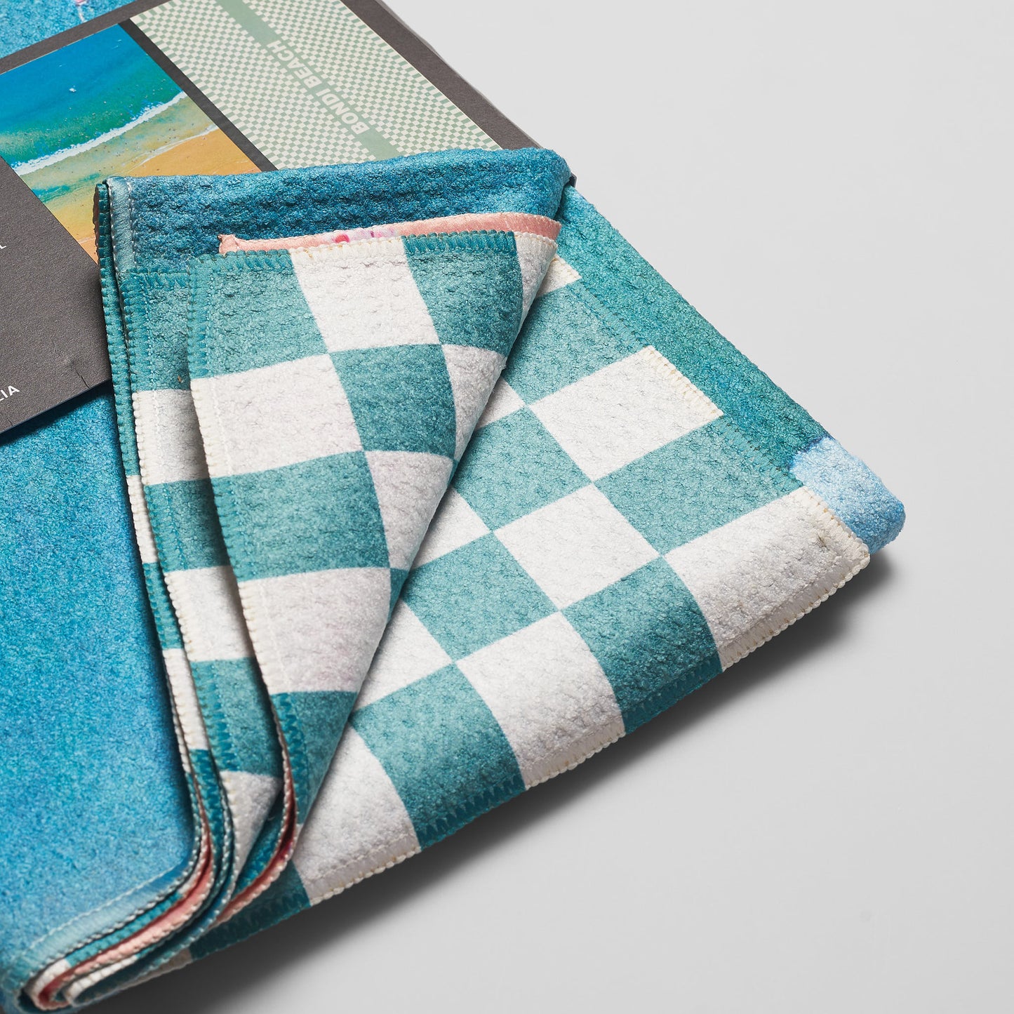 Bondi Beach Quick-Dry Beach Towel