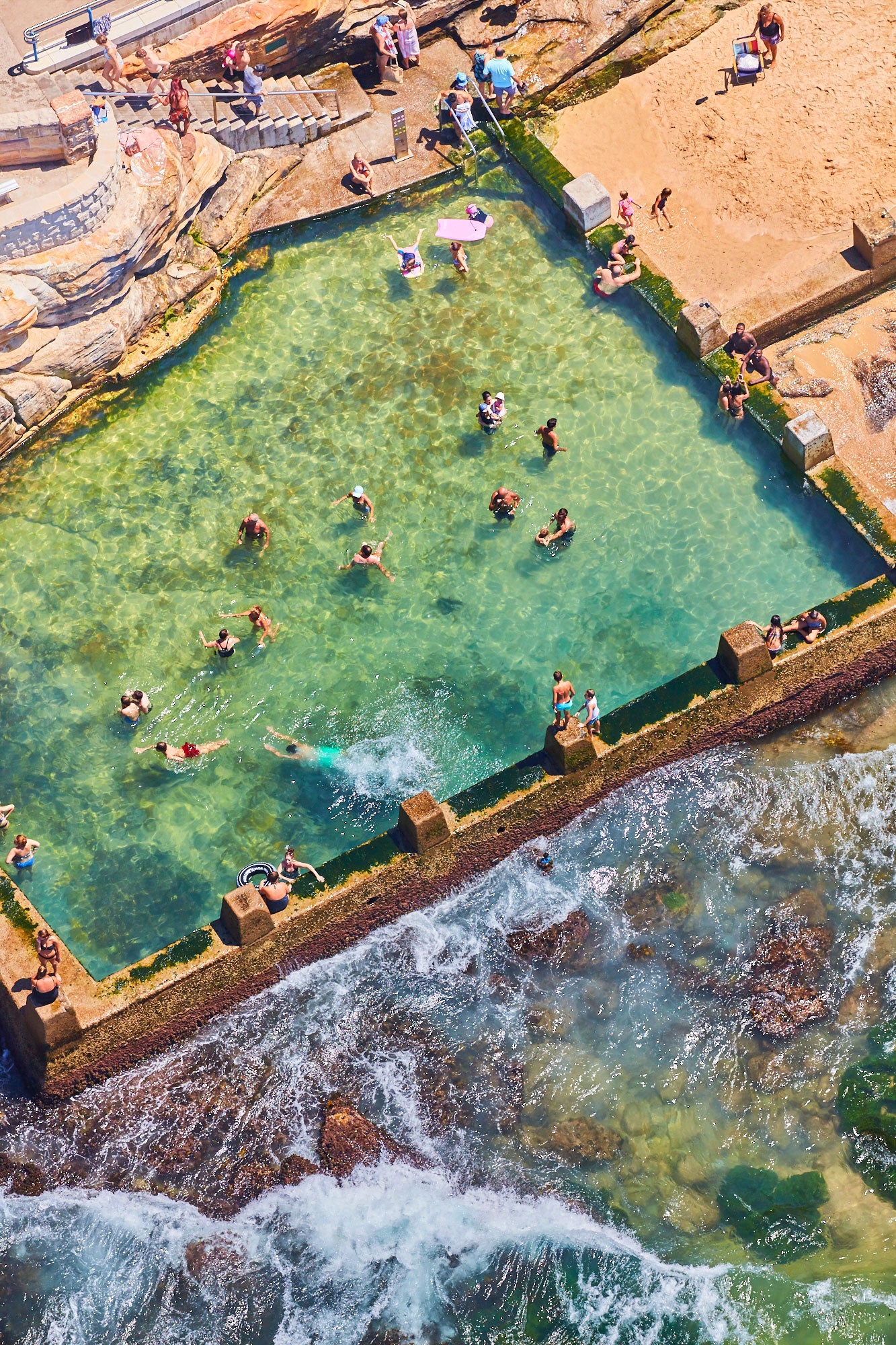 Coogee Ocean Pool, Vertical Print