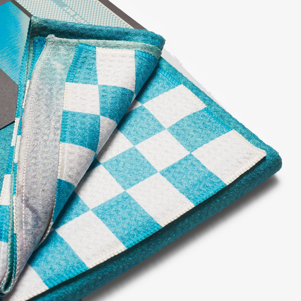 Jervis Bay Quick-Dry Beach Towel